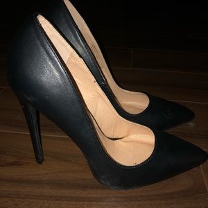 Black heals